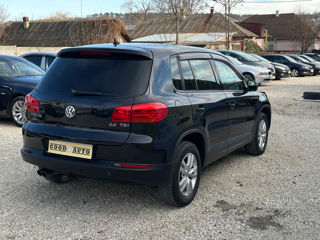 Volkswagen Tiguan foto 7