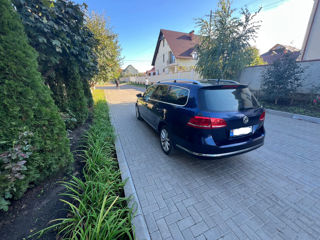 Volkswagen Passat foto 3