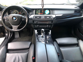 BMW 5 Series foto 9