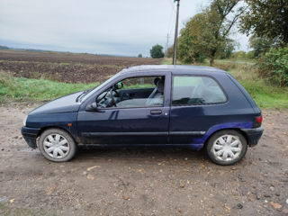 Renault Clio foto 6