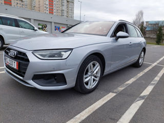 Audi A4 фото 4