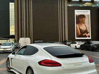 Porsche Panamera foto 4