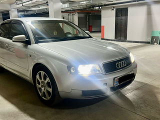 Audi A4 foto 9