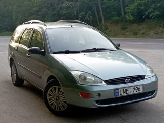 Ford Focus foto 2