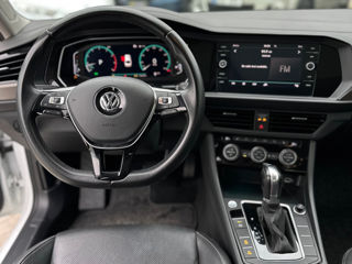 Volkswagen Jetta foto 12