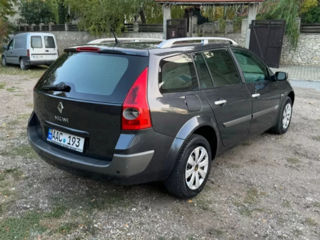 Renault Megane foto 4