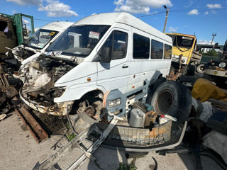 Mercedes 814 ,sprinter 312,412 piese foto 2