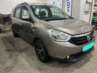 Dacia Lodgy foto 2