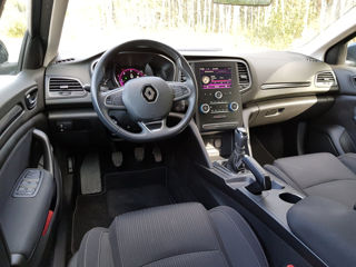 Renault Megane foto 2