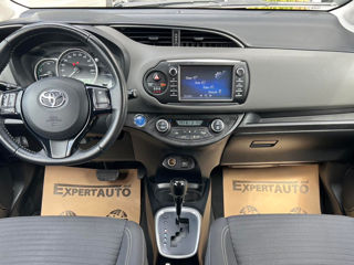 Toyota Yaris foto 9