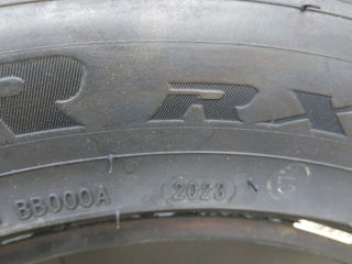 Anvelope de iarna, 2 buc, noi. 195/65R15 + un complect discuri metal.  Sau schimb pe 185/60 R15. foto 4