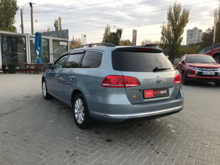 Volkswagen Passat foto 8