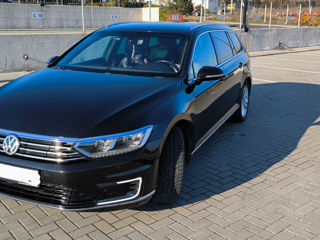 Volkswagen Passat foto 3