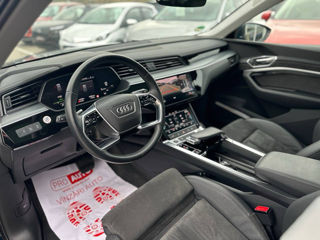 Audi Q5 e-tron foto 7