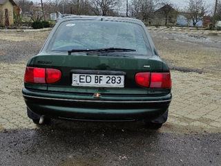 Ford Escort foto 2