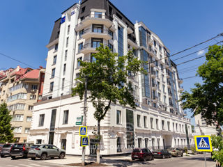 Apartament cu 2 camere, 65 m², Centru, Chișinău foto 17
