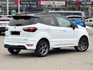 Ford EcoSport foto 4