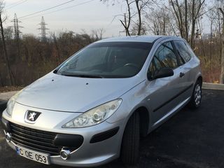 Peugeot 307 foto 4