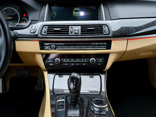 BMW 5 Series foto 16