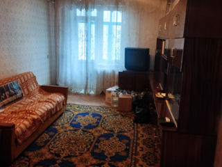 Apartament cu 3 camere, 70 m², Centru, Bălți