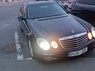 Mercedes E-Class foto 10