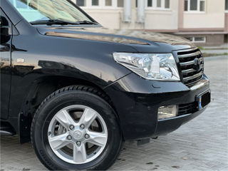 Toyota Land Cruiser foto 5