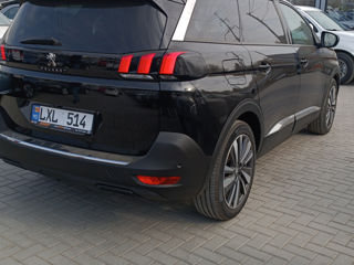 Peugeot 5008 фото 4