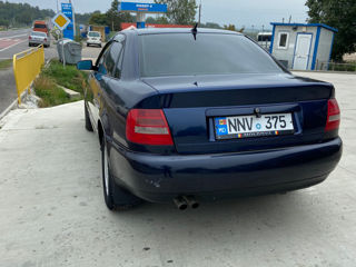 Audi A4 foto 4