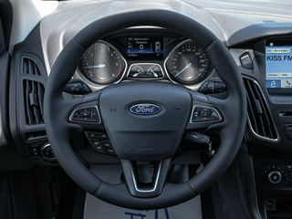 Ford Focus foto 10