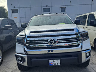 Toyota Tundra foto 3