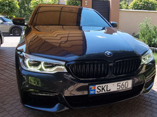 BMW 5 Series foto 1