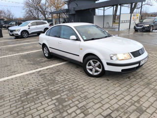 Volkswagen Passat foto 4