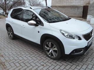 Peugeot 2008 фото 7