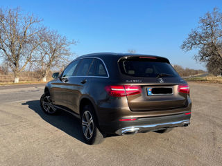 Mercedes GLC foto 5