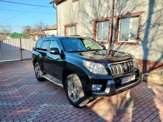 Toyota Land Cruiser Prado фото 3