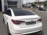 Hyundai Sonata foto 4