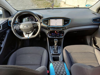 Hyundai IONIQ foto 8