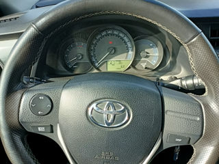 Toyota Auris foto 6