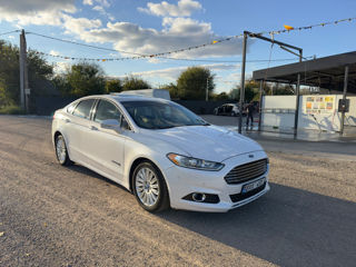 Ford Fusion foto 2