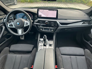 BMW 5 Series foto 7