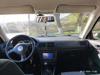 Volkswagen Golf foto 8