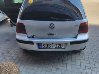 Volkswagen Golf foto 2