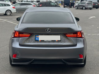 Lexus IS Series foto 8