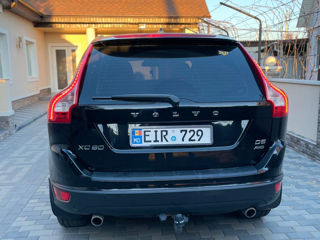 Volvo XC60 foto 6