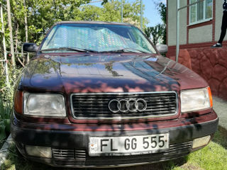 Audi 100