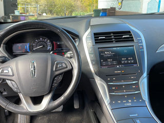 Lincoln MKZ foto 2