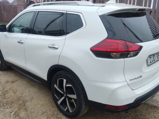 Nissan Rogue foto 8