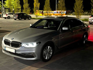 BMW 5 Series foto 1