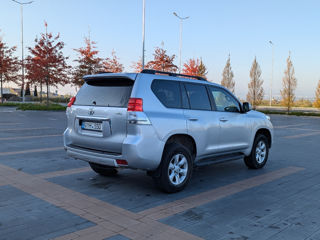 Toyota Land Cruiser Prado foto 6