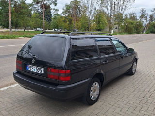 Volkswagen Passat foto 9